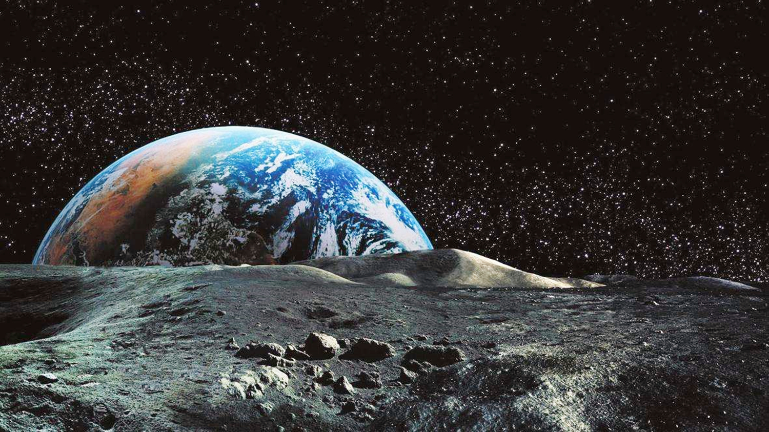 我们都被NASA“骗”了？神舟13号宇航员出舱后，暴露了真实的太空