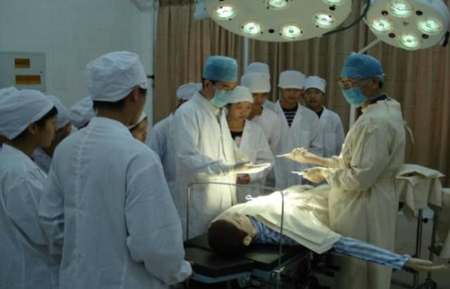 这三大专业“专业”，学生失业率极高，选择要慎重