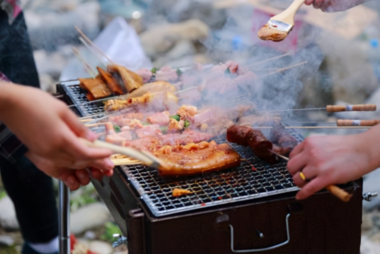 春季是糖尿病人“险关”，少吃2种酱料，聪明的人喝1种粥控糖