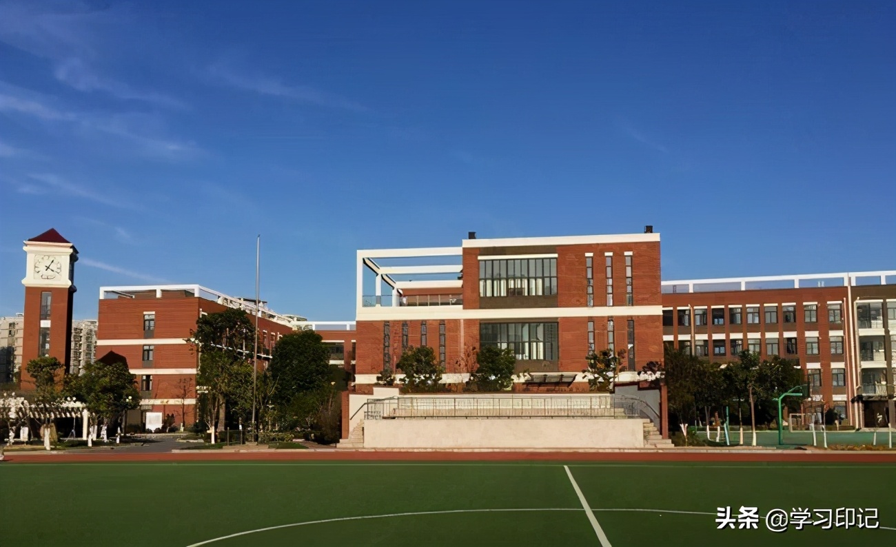 北京这所不起眼的大学，校名很像二本，实则录取分数线超985