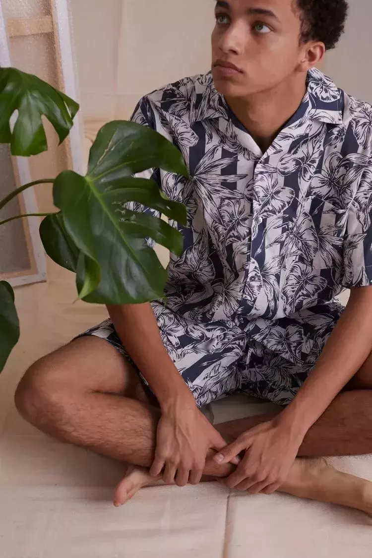 男人睡觉也要精致讲究，几个睡衣品牌了解一下