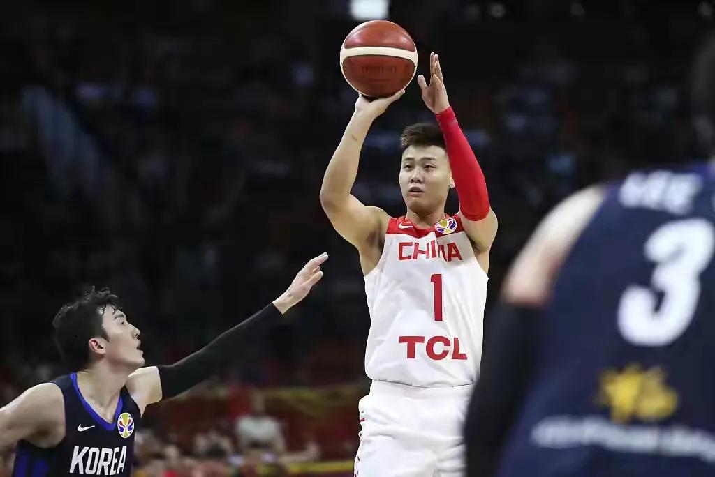 赵睿为什么没进nba(赵睿被中国篮协封杀冤枉吗？比起王治郅被开除，赵睿是小巫见大巫)