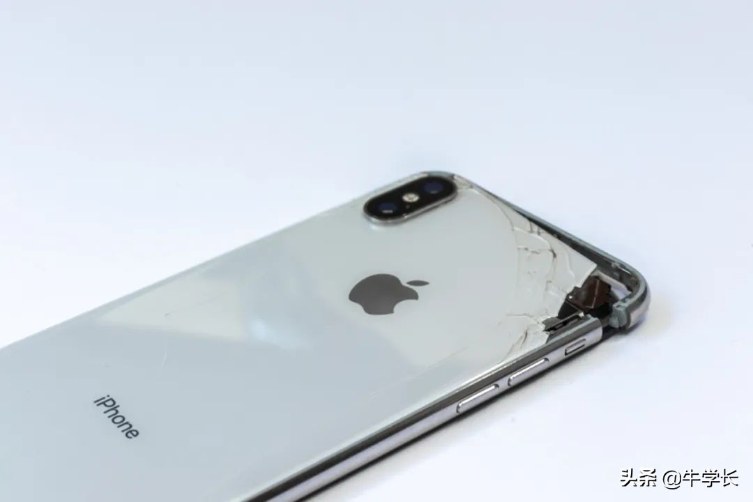 iPhone手机开不了机怎么办？黑屏、白屏、白苹果如何修复？
