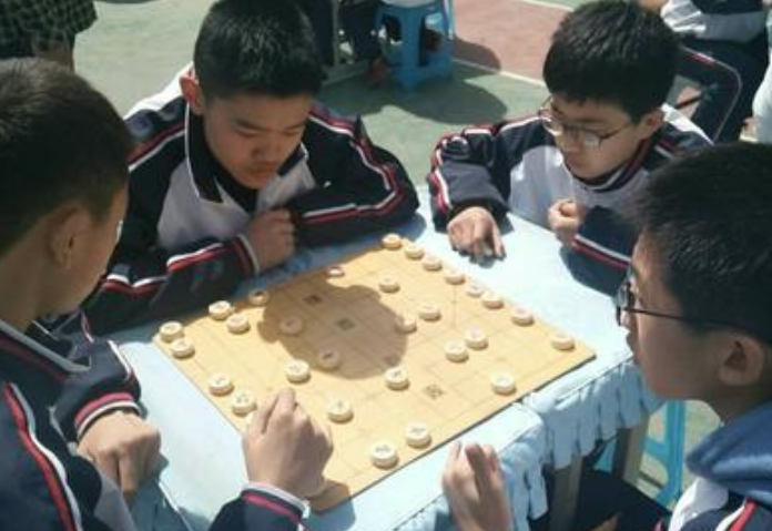 小学生“检讨书”走红，表面在反省，“藏头诗”还是被老师发现了