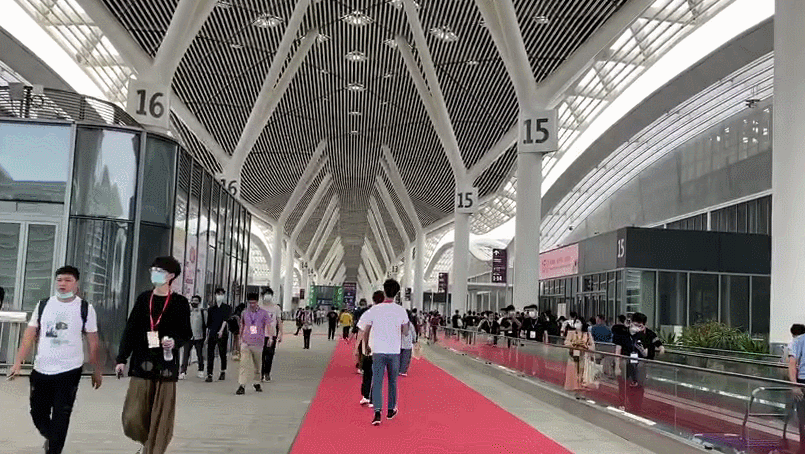 逛深圳玩具展，这些新奇宝贝太好玩了，每年带娃必逛