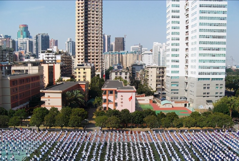 厦门排名前十的小学、初中、高中