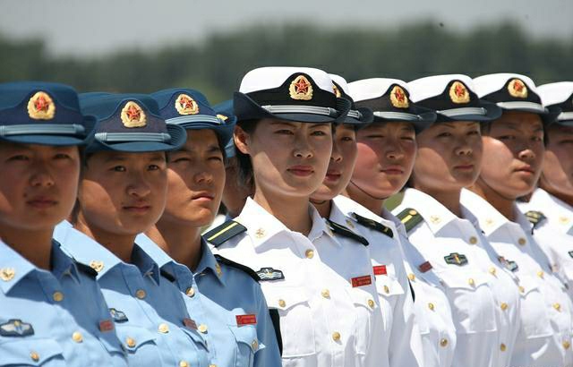 2020年大学毕业，参军入伍好吗？