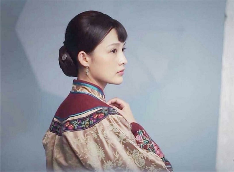 《白鹿原》：田小娥短暂的一生，在几个男人之间徘徊着耗尽了