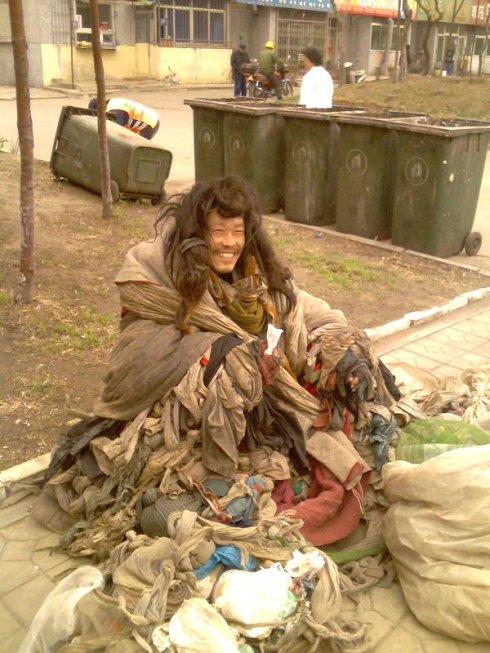 衣衫褴褛，百般摆弄——谈谈古代的丐帮