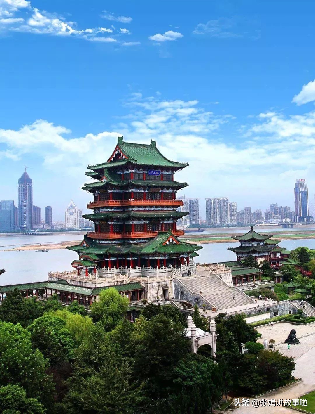 范仲淹被誉为“宋朝文武第一”，分享范仲淹的文章和趣事