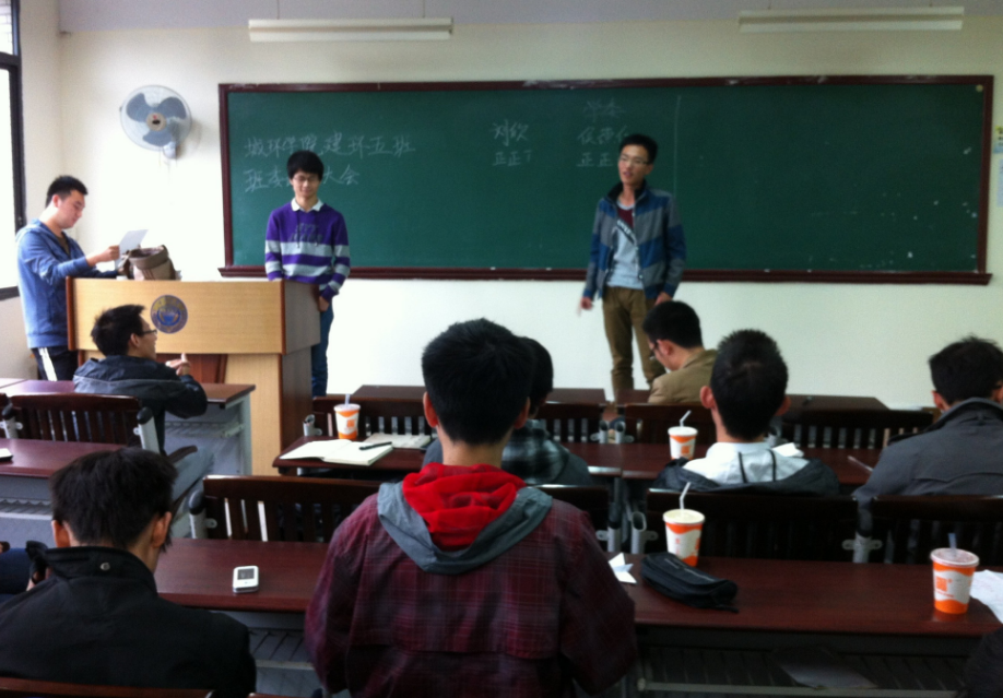 大学班干部有用吗？不如看看这些职位，对学生未来有很大帮助