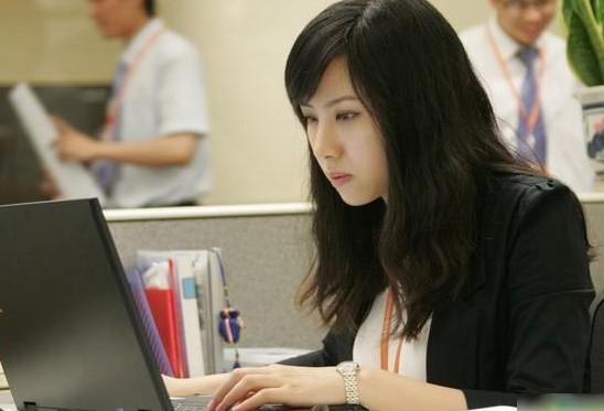 女生能读计算机专业吗？读了，有什么好处？有什么困难？