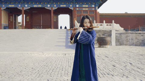 《后浪》最大价值：包容和接受从让独特的我们走进世界的视线开始