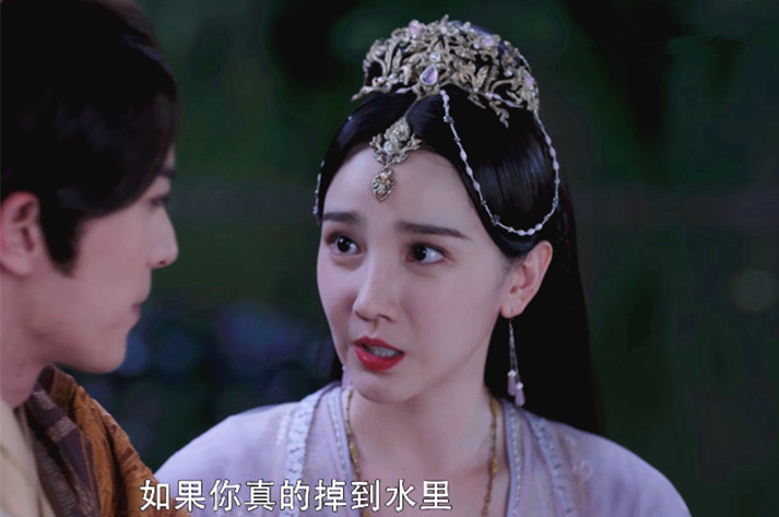 《斛珠夫人》同样是演“双胞胎”，陈小纭和王森的演技差距太明显