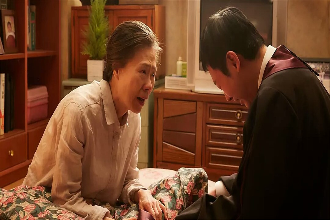 与女神同行电影剧情「解析」 _晶羽科技