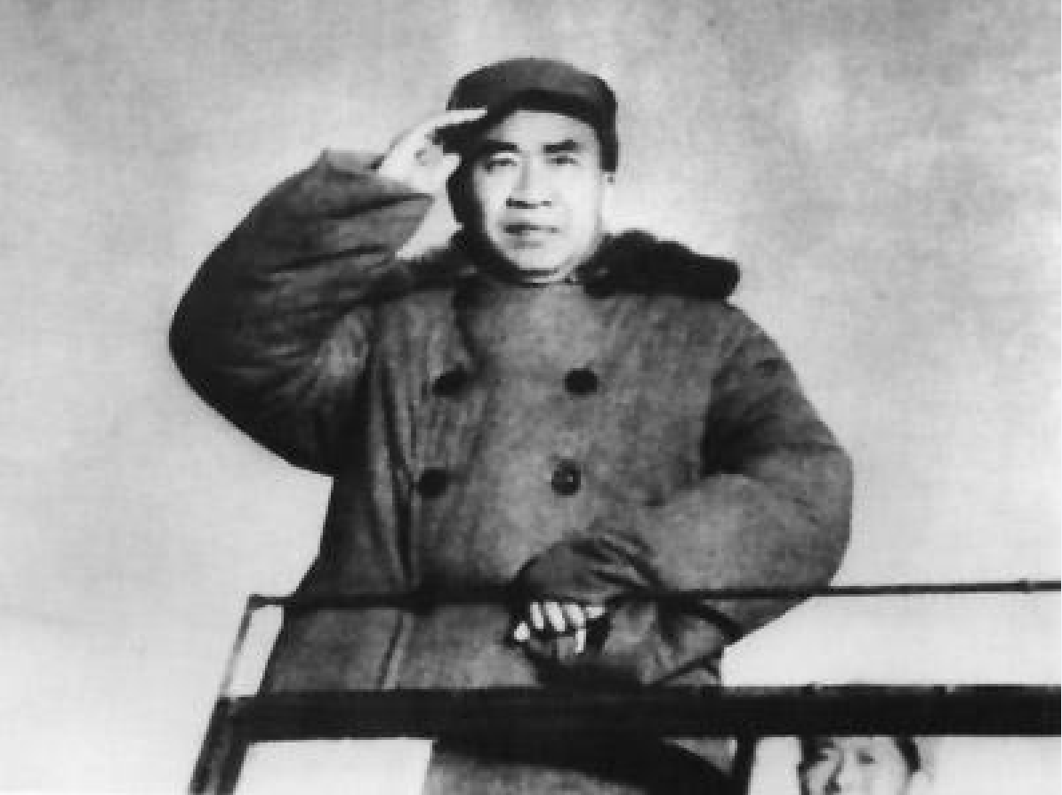 1949年，一名小战士看报后给邓华写信：邓华司令，你是我爸爸吗？