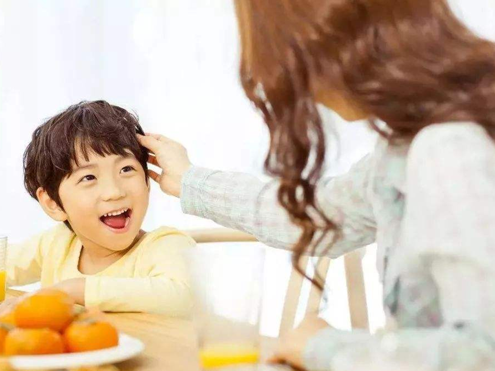 时常对孩子说“反话”的父母，请看看这篇文章，别害了娃还不自知