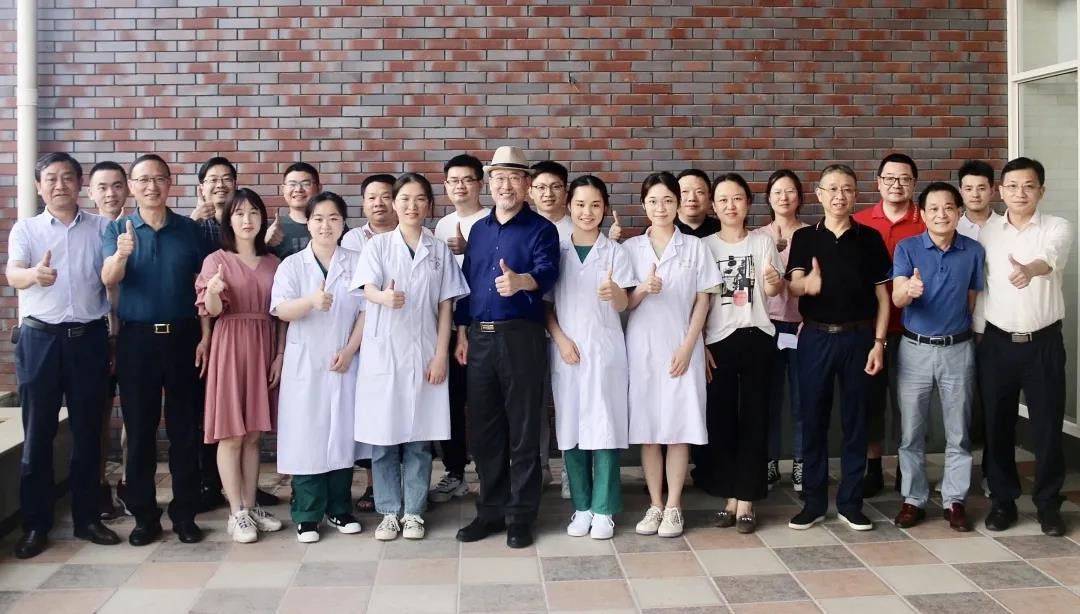 湖南这所高校品牌专业“放大招”：可免费学医，院士、院长是校友