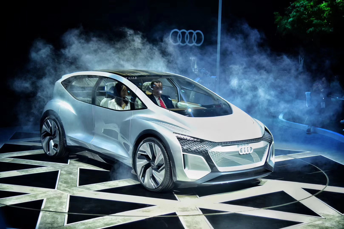 [u车10讯]比亚迪s2上海亮相/林肯新飞行家首发/奥迪发全新概念车