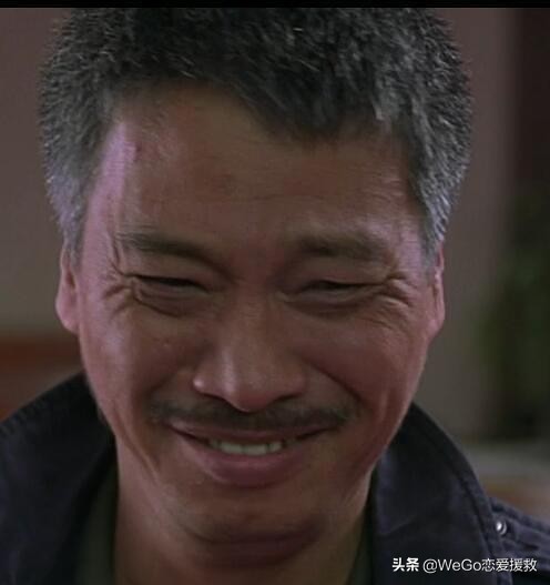 喜欢的女孩和她男朋友分分合合，我还应该继续等她吗？