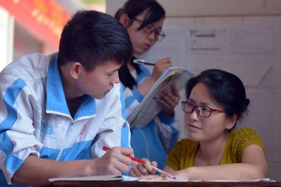 双减政策推行后，公办与民办学校差距逐渐增大，家长要谨慎选择