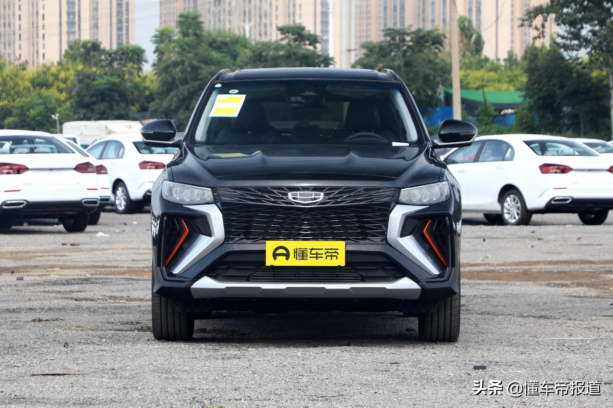 新车 | 更霸气的博越！吉利博越X将于10月10日上市，11.68万元起