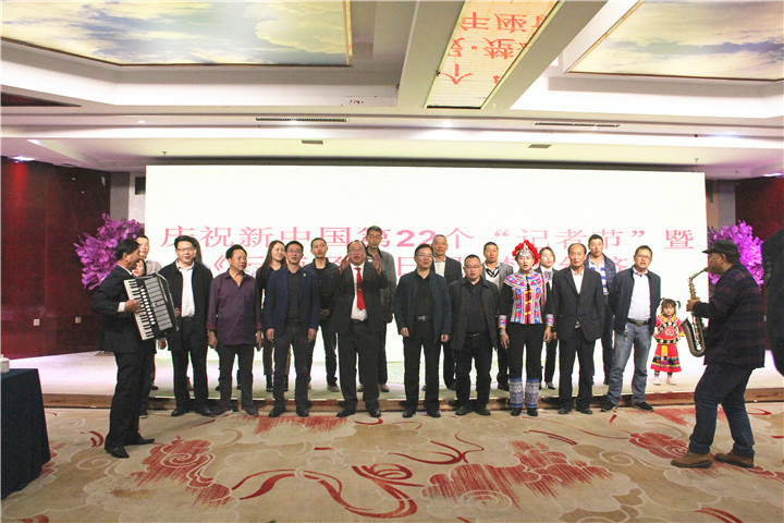 二十载发展历尽艰辛 苦乐不忘初心在奋斗