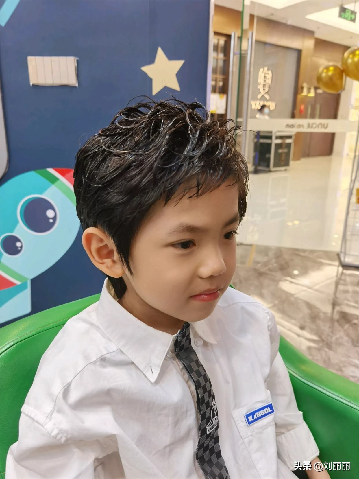 男童铲两边发型图片(2021精选小帅哥发型13款) - 赤虎壹号