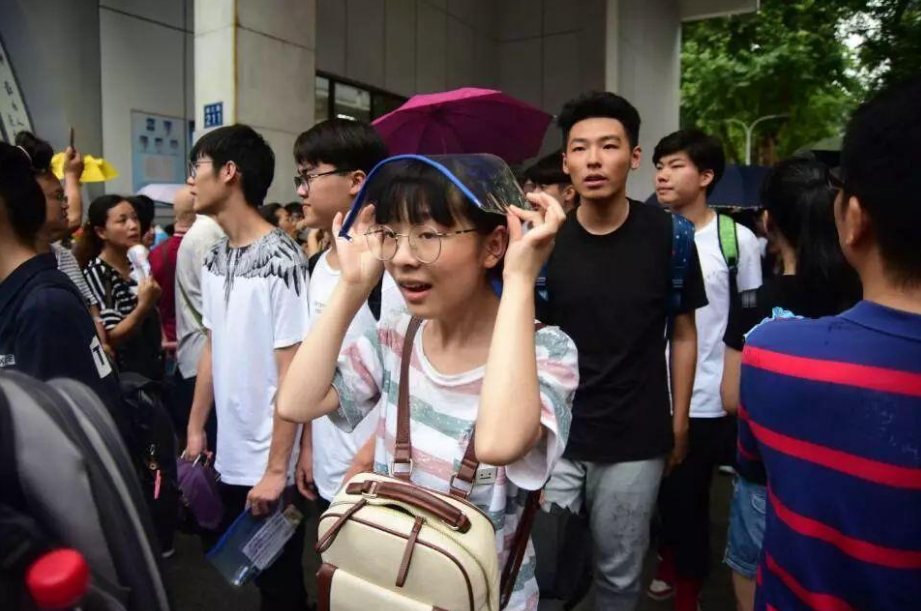 为什么一到高考就下雨？背后的原因找到了，原来是和考生有关