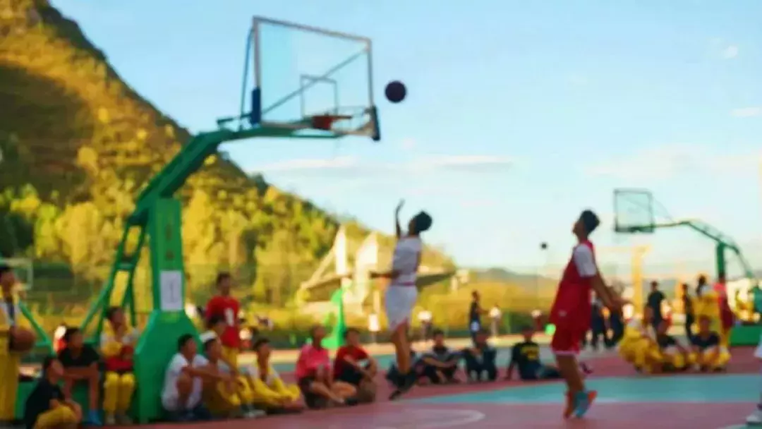 纵使时光流逝 我已不在你的身旁 我的母校市三中