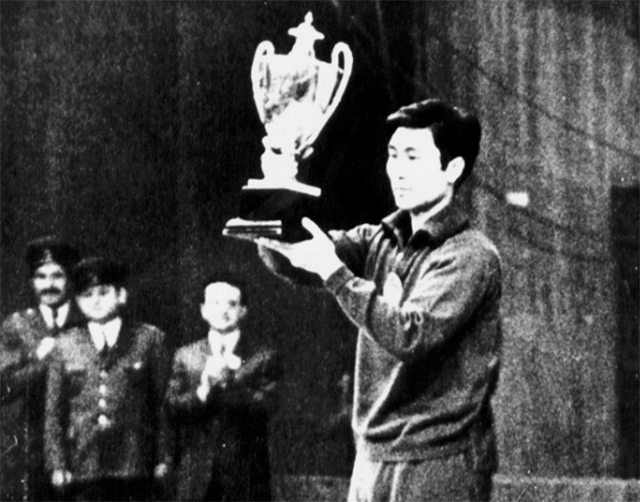 独创“鸵鸟战术”的郗恩庭：妻子林美群，晚年回乡定居，73岁去世