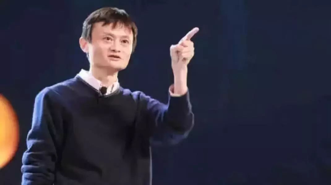 马云的不平凡往事，和他正经历的至暗时刻