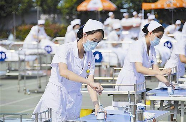 2021高考分数线公布，文理相差近百分，文科生：想考本科太难了