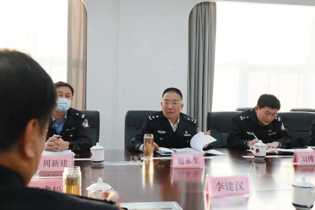 ������ͬ־�����ǹ����־ֵ��� ����ο�ʻ���һ���񾯸���