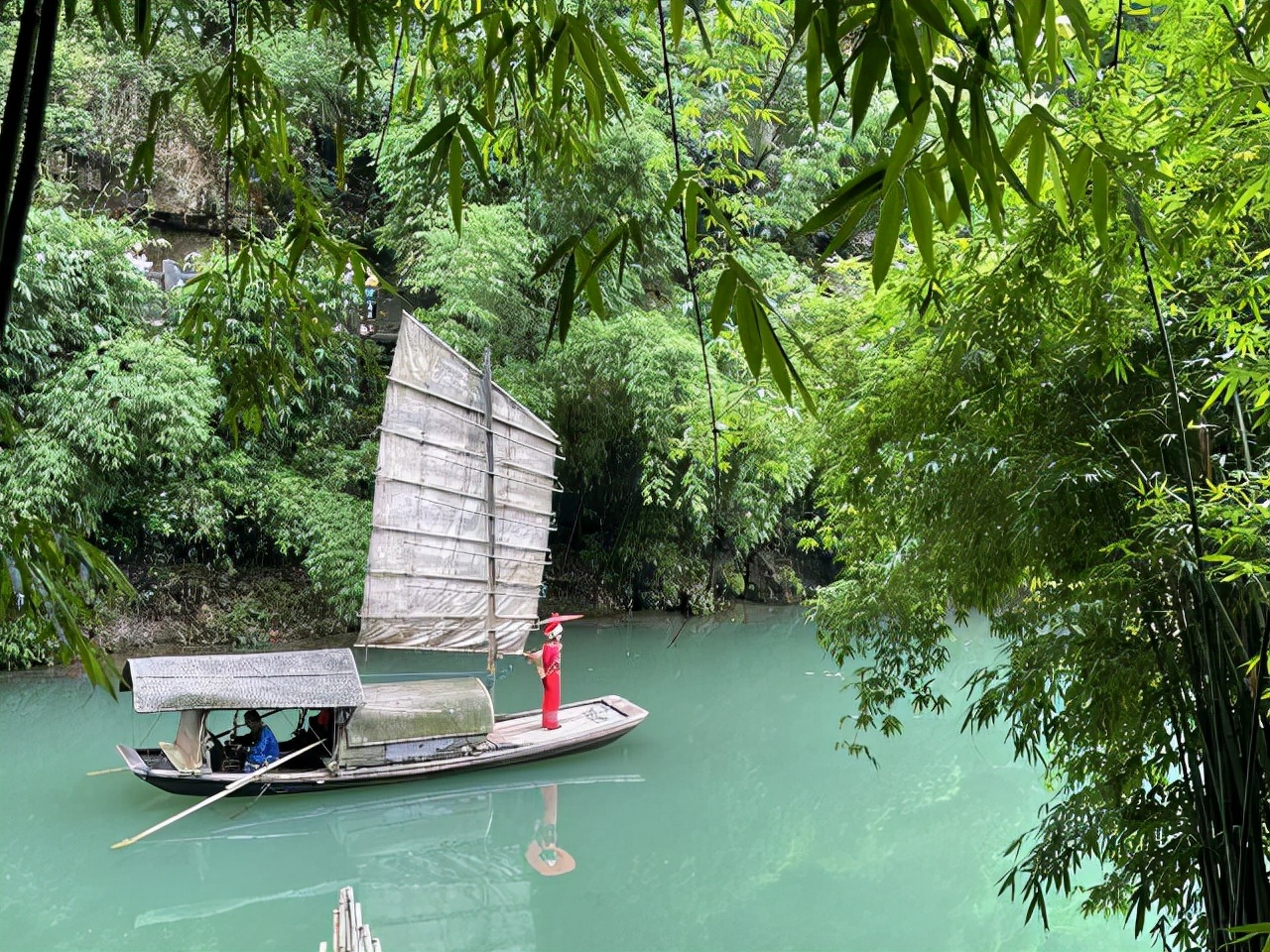 重庆旅游6日游多少钱(重庆旅游3--4日游攻略)