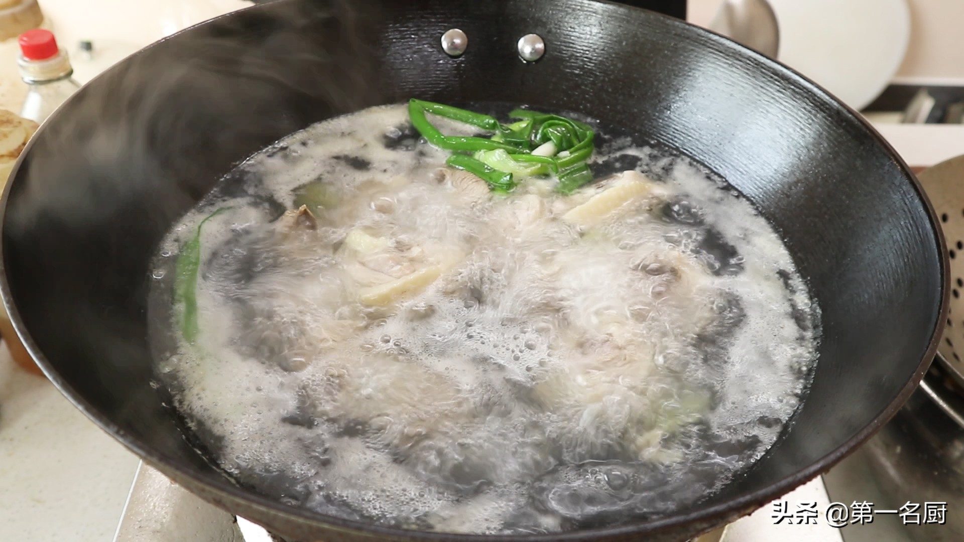 黃燜雞,黃燜雞的做法