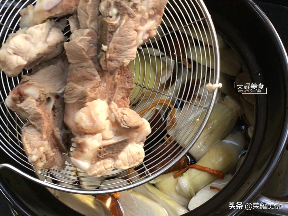 巴西食用菌姬松茸,营养价值跟松茸相媲美,做广式滋补汤的好食材