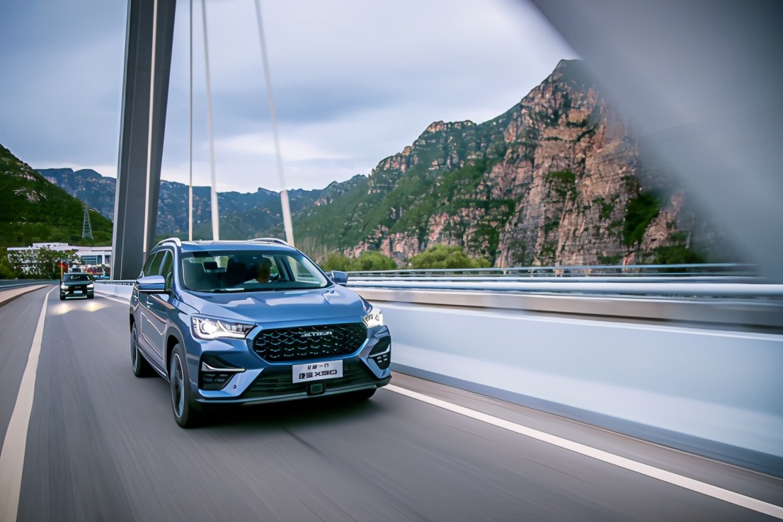 10万预算也能拥有的国产七座SUV，高性价比之选