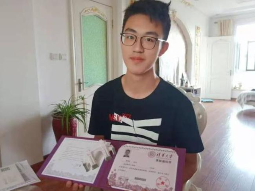 上大学才发现，“高考状元”和“竞赛保送生”之间，差距有多大？