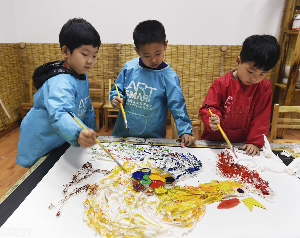 “双减”文件出台，学科类校外培训玩完，艺术类培训也该取消了