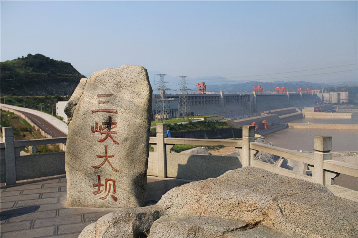 重庆旅游6日游多少钱(重庆旅游3--4日游攻略)