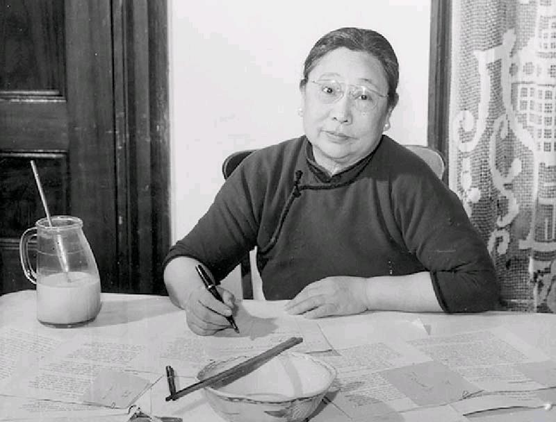 自制结婚证，宠妻60年，却遭人嘲笑惧内，他直言：这不是怕，是爱