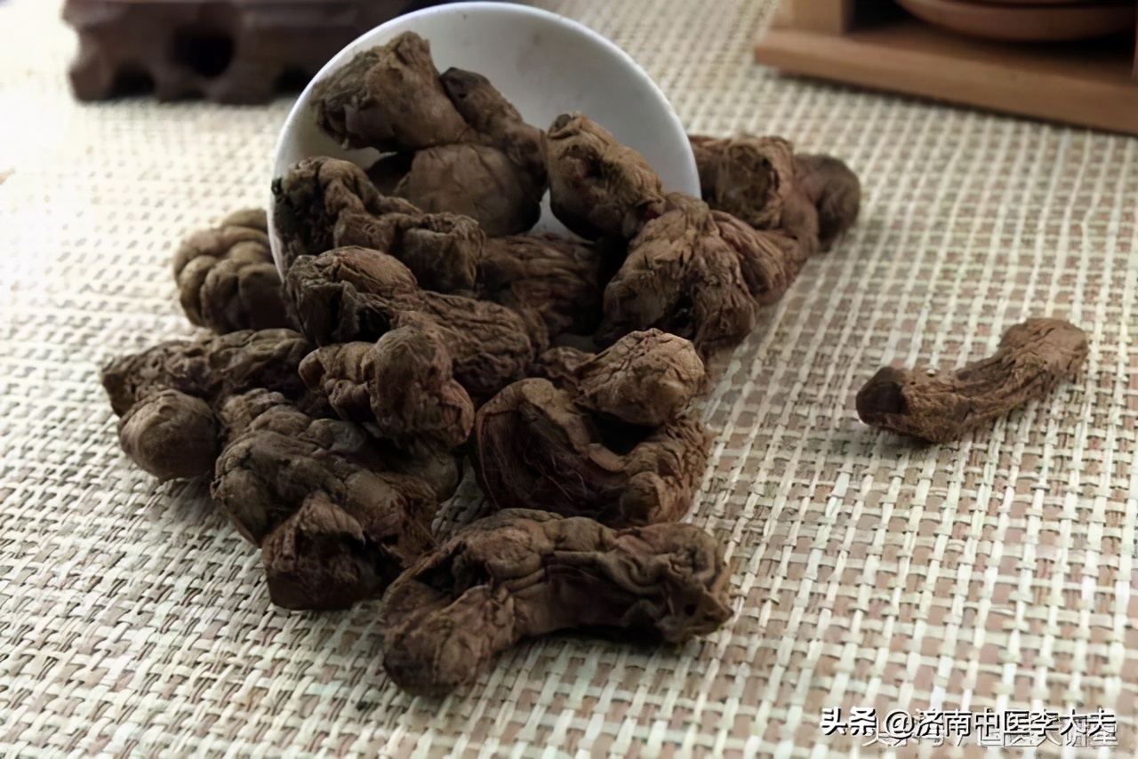 生薑.乾薑.炮姜.薑黃.高良姜都叫姜，五種不同中藥你分清了嗎
