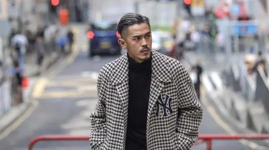 TVB视帝开拔内地市场，再度饰演盲侠，是否能成为第二个陈伟霆？