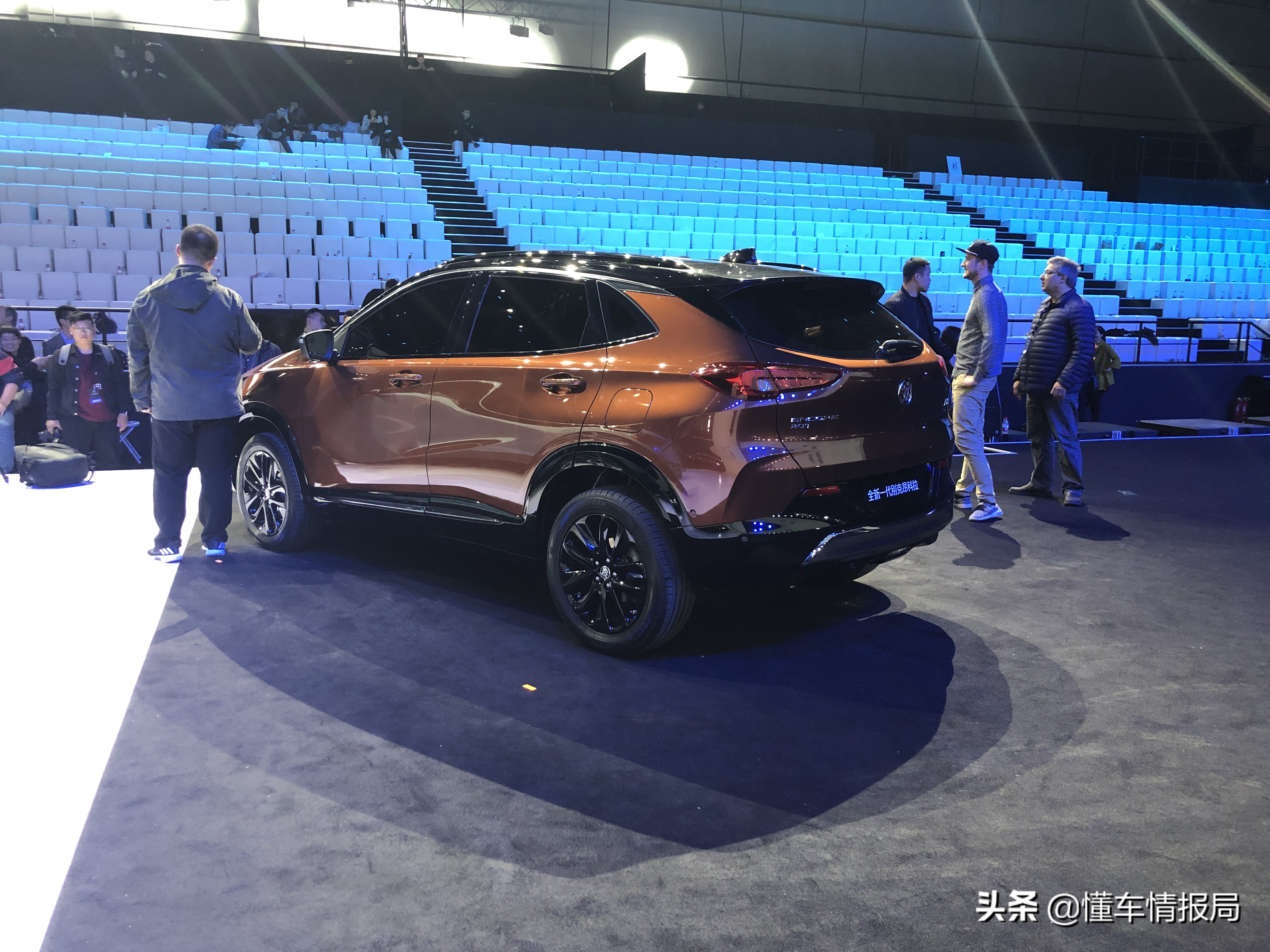 别克新一代昂科拉两款SUV首发，搭9速自动变速箱