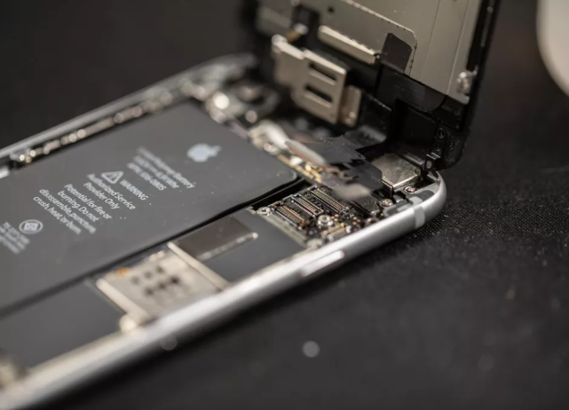 苹果电池寿命80%要换吗，换电池多少钱及如何保修？