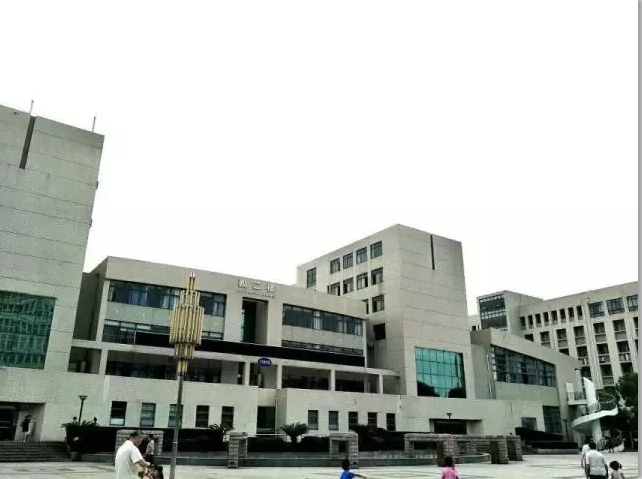 原来武汉这所大学遍地是