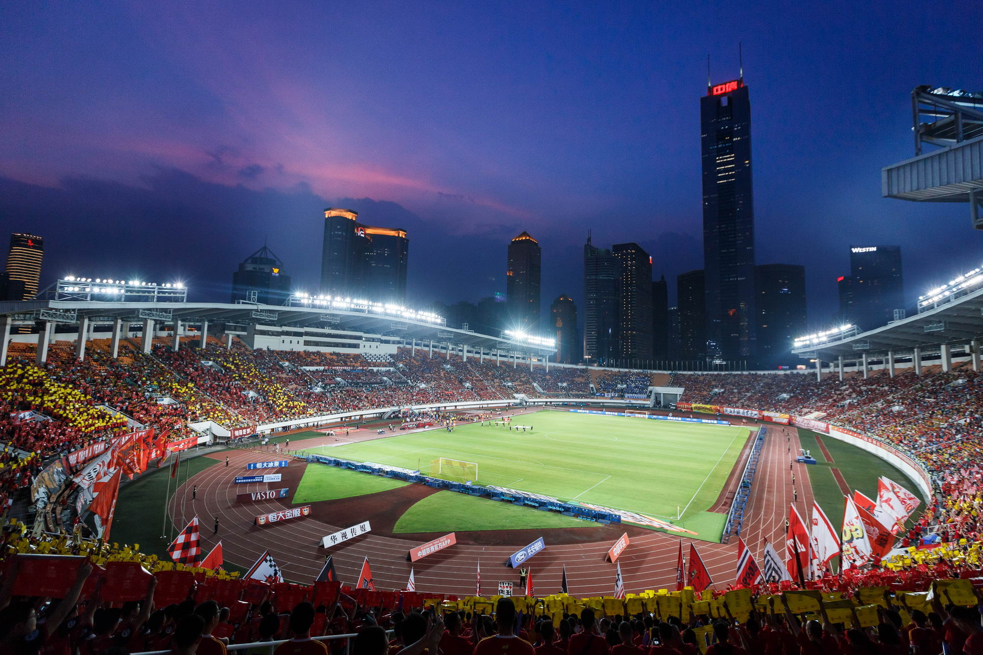 第6名——广州恒大淘宝(850分)第5名——大连实德(864分,现已解散)