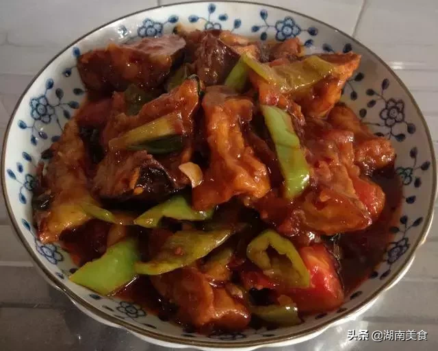 鱼香茄子的做法大全（12道比肉还好吃的鱼香茄子做法）