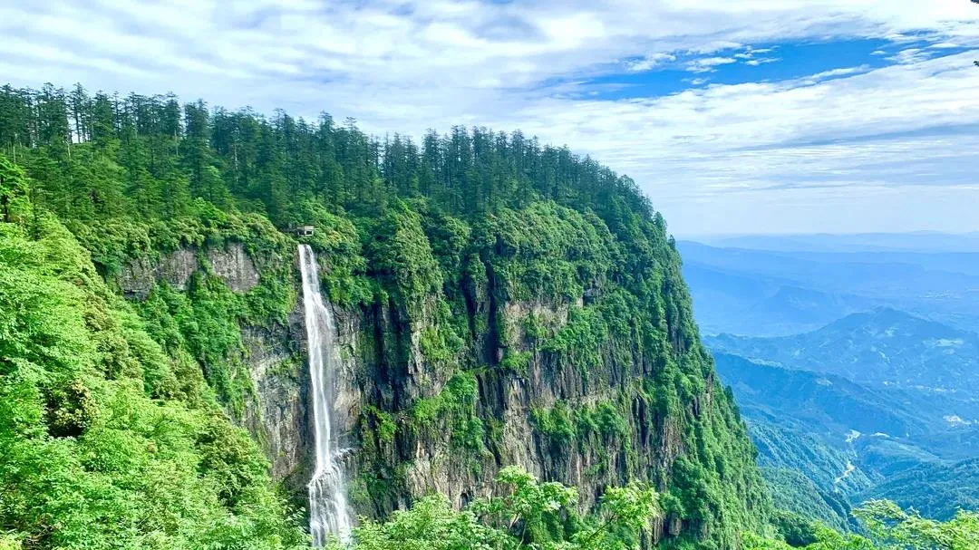 均温20℃！周边7个耍水宝地，冲浪滑水观瀑，最快1h清凉度夏